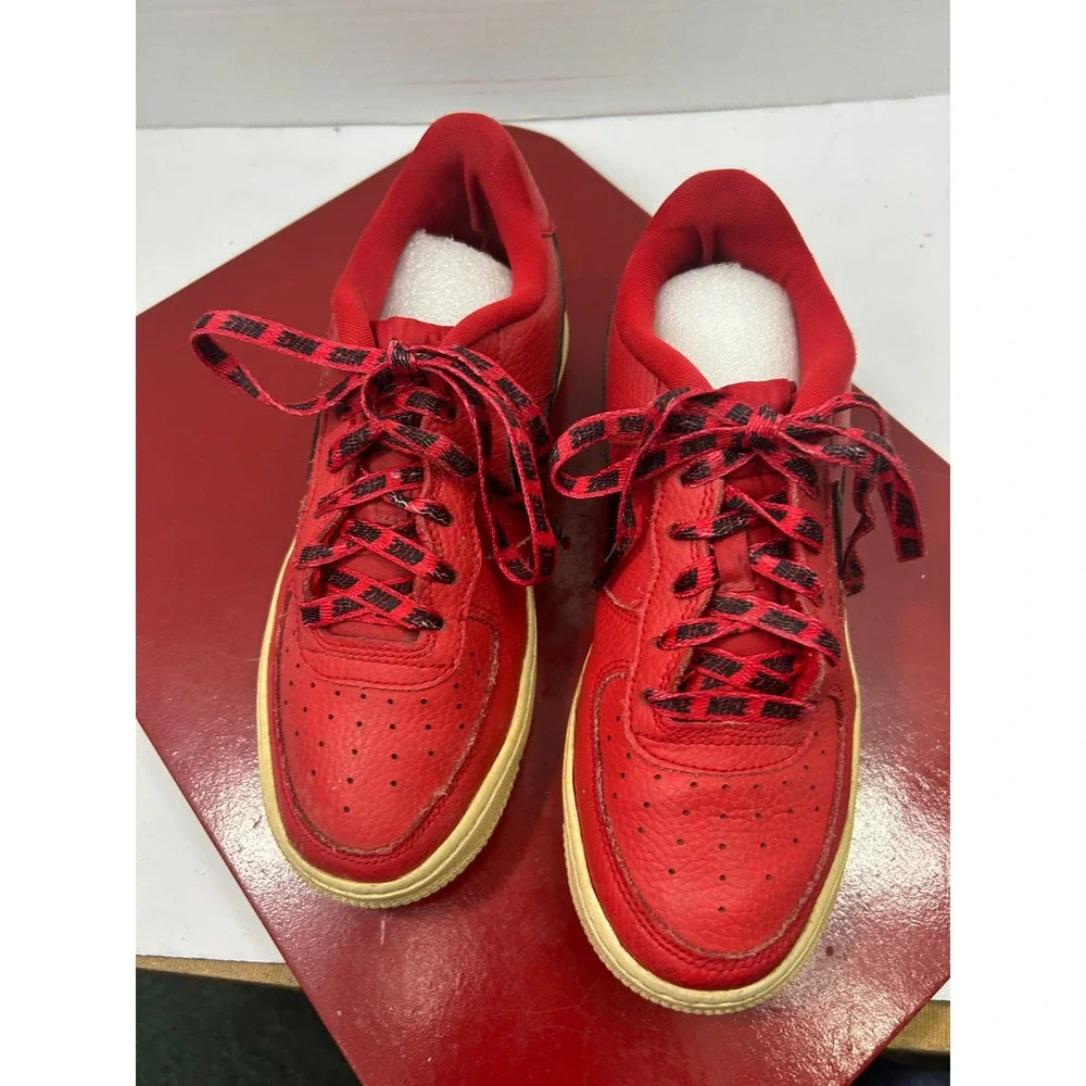 Nike Tumbled Leather Air Force 1 Low 4.5Y Red NBA Pack Streetwear Sporty Retro